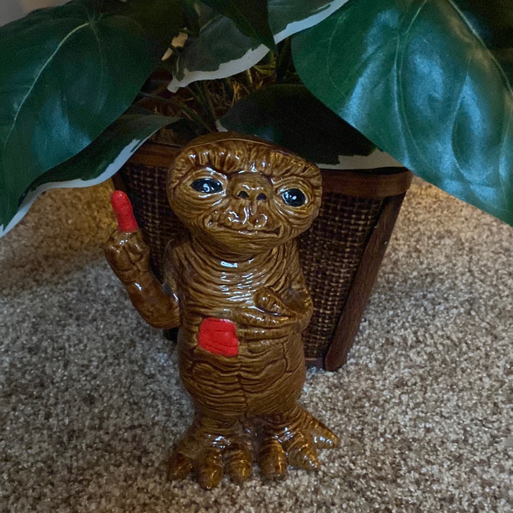 ET Extra Terrestrial Ceramic Figurine